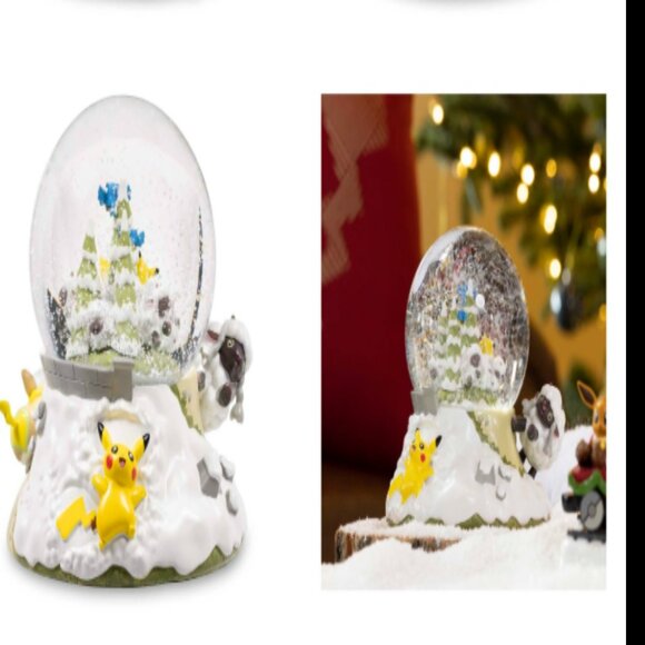 Wooloo Winter Fun Pokémon Holiday & Home Snow Globe - Picture 2 of 4